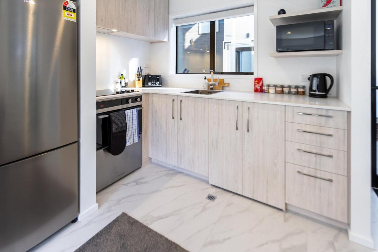 Central City Awaits 2 Bed 2 Bath With Carpark Christchurch Exteriér fotografie